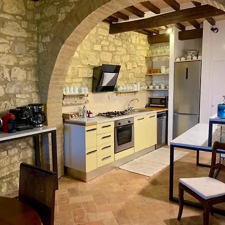 Le Antiche Mura Semproniano
